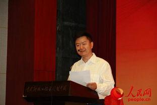 李小平个人资料,从平凡走向卓越的人生轨迹